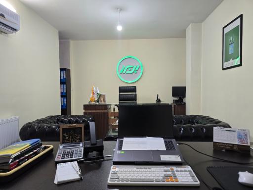 عکس بیمه البرز رفیعی پور
