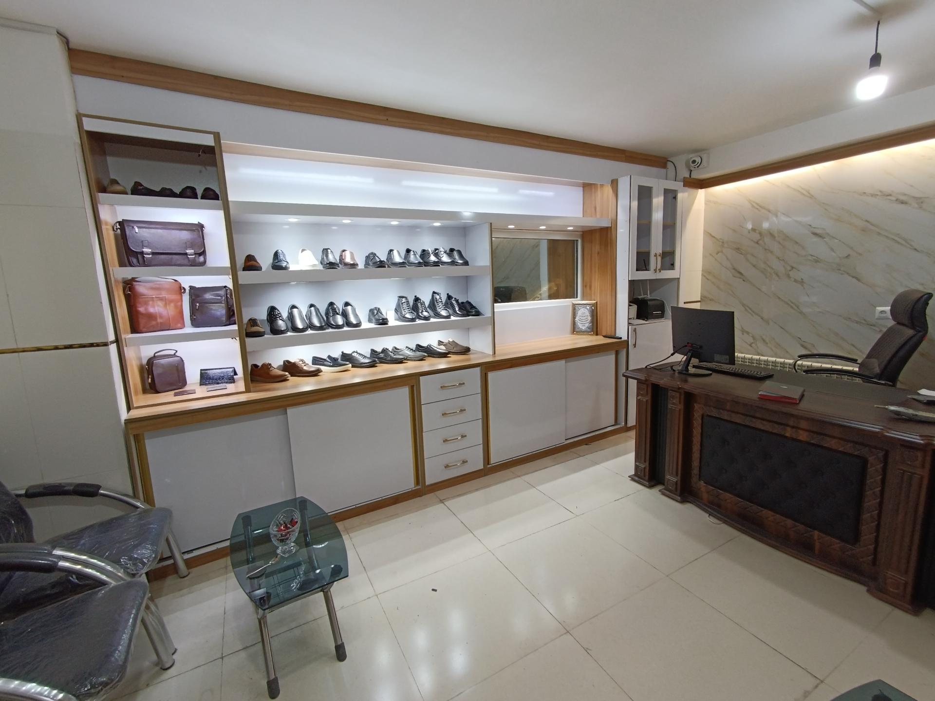 عکس تولیدی کفش طبی پای ایران