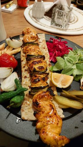 عکس رستوران بهار ( اسپرینگ گاردن )