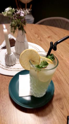 عکس رستوران بهار ( اسپرینگ گاردن )