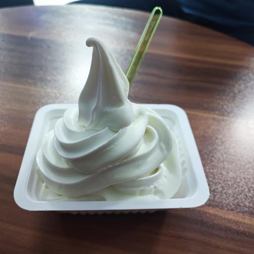 کافه بستنی دارشکن