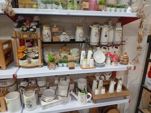 عکس ارزانسرای کمیل