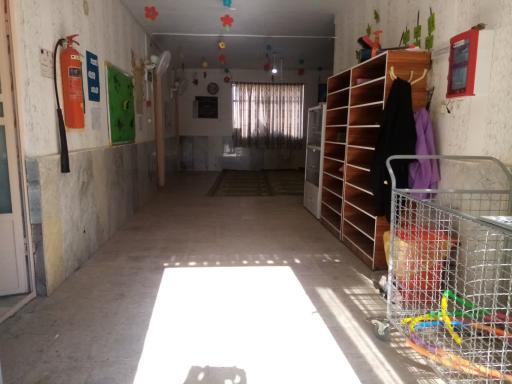 عکس دبستان شهید صالحی