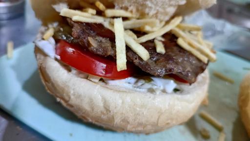 عکس هات داگ هخامنش