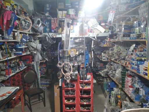 عکس لوازم یدکی خودرو علی باقری