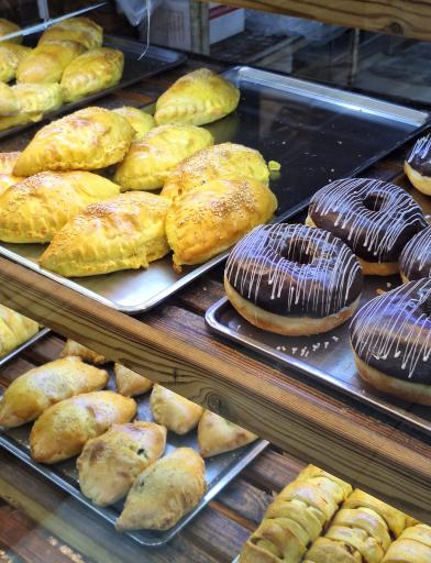 عکس مجتمع نان پروین 