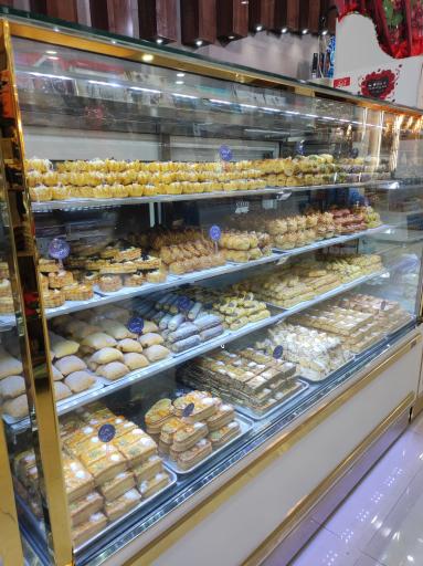 عکس شیرینی سرای تابان