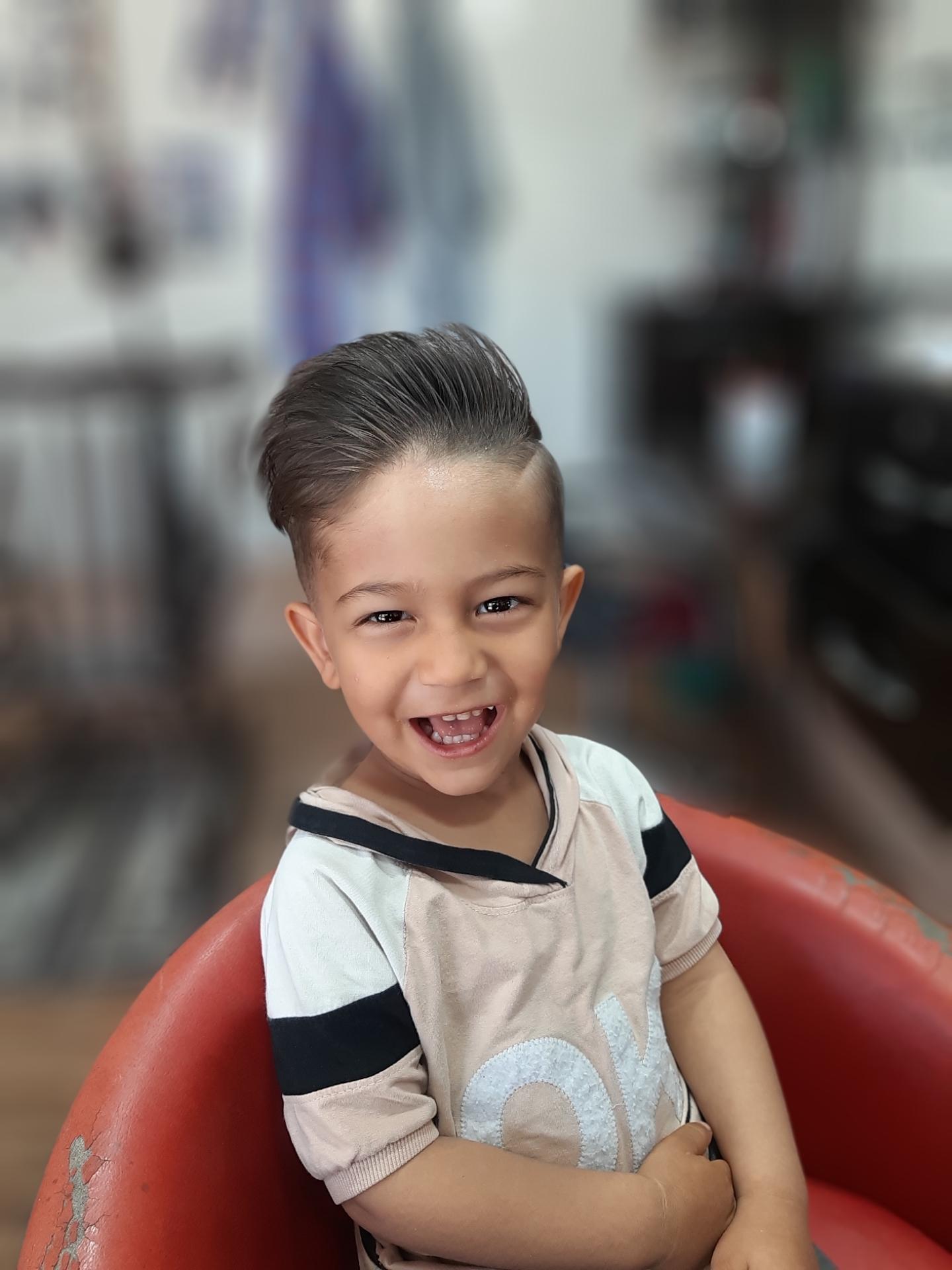 عکس پیرایش مردانه معراج