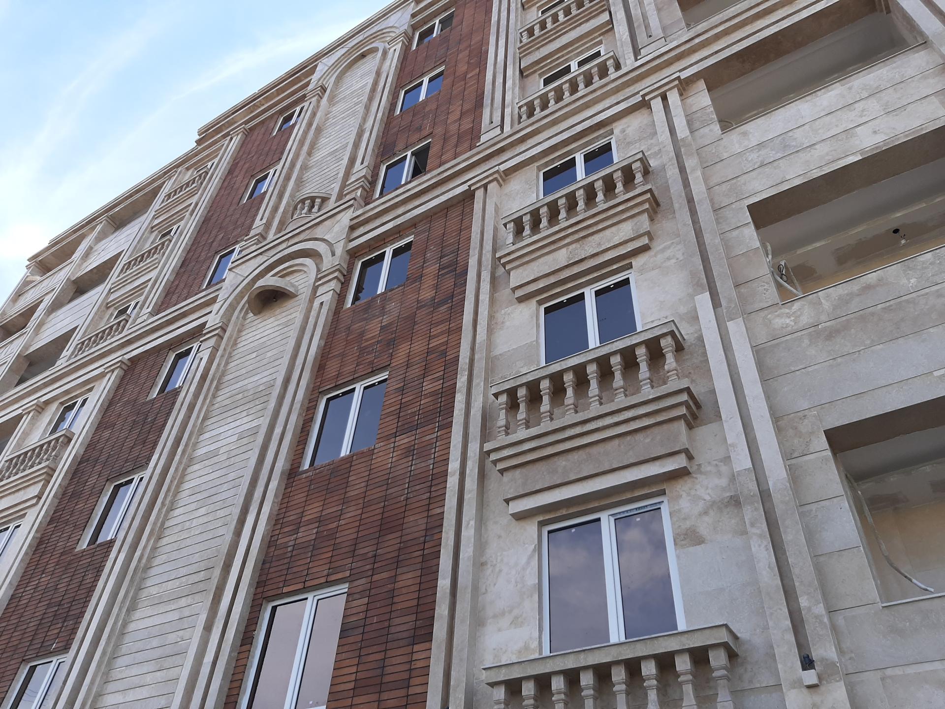 عکس درب و پنجره دوجداره هاشمی