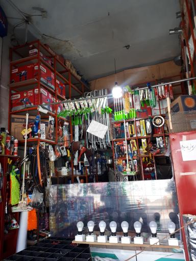 عکس رنگ و ابزار سالار