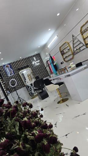 عکس سالن زیبایی ریحانه