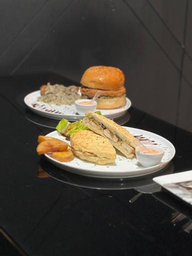 عکس کافه ان دو