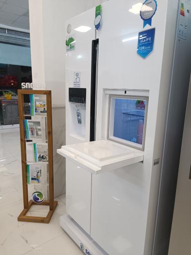 عکس نمایندگی اسنوا 