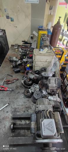 عکس باطری سازی عزیزی