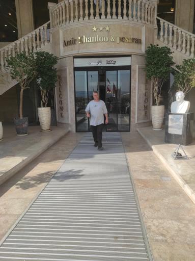 رستوران طاوا کباب ترک