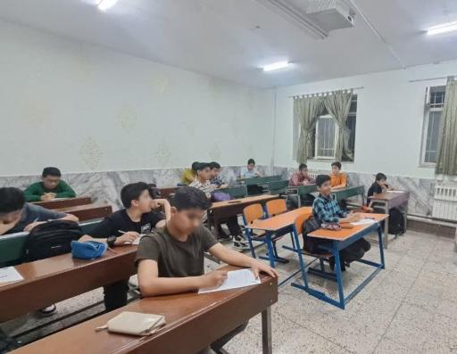 عکس موسسه زبان های خارجه روشا