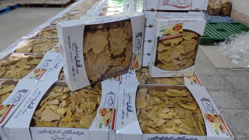 عکس نان خشک سنتی یزد 