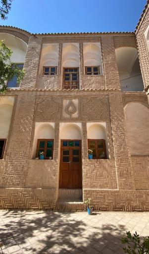 عکس خانه اعتمادی