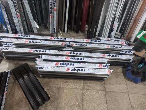 درب و پنجره UPVC شانی لند