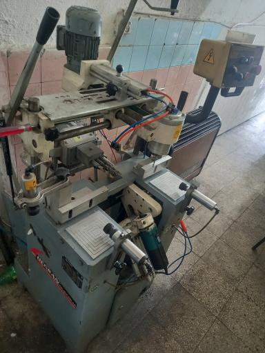 عکس درب و پنجره UPVC شانی لند