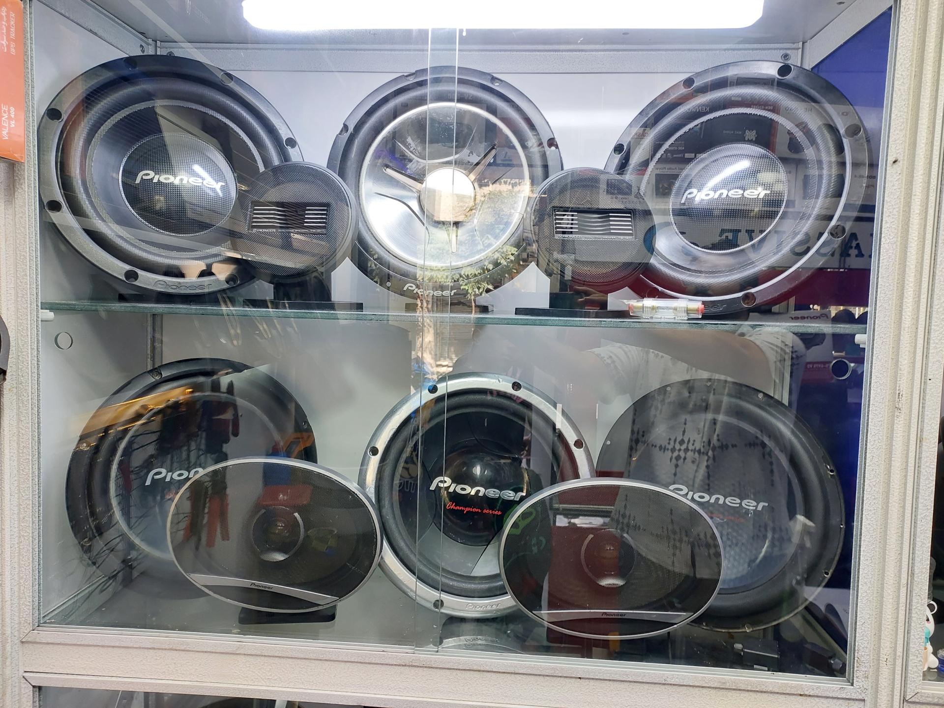 عکس استریو تی۱