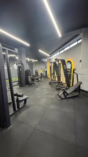 آکادمی تخصصی H