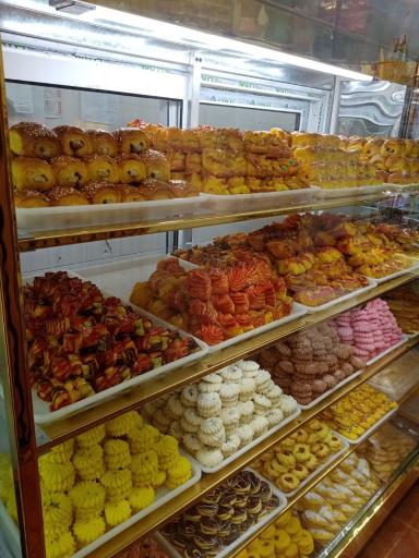 عکس شیرینی فروشی وانیلا 