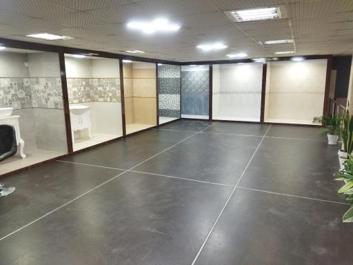 عکس کاشی پرسپولیس قائمشهر (اصغری)