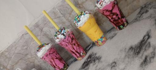 عکس آبمیوه بستنی رضا بیدل 