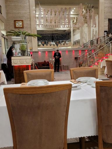 رستوران پارس