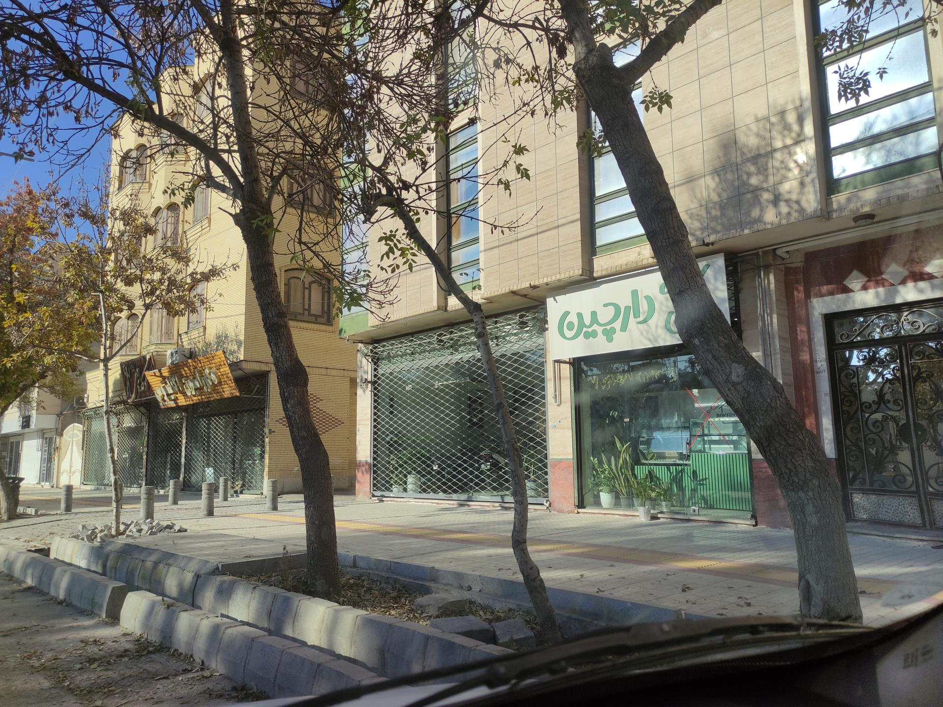 عکس کافه نون دارچین