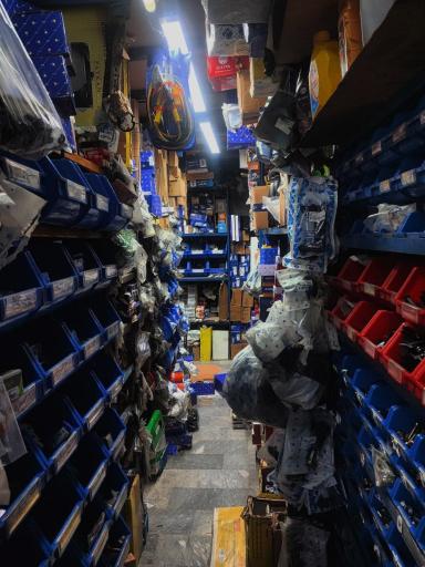 عکس نمایندگی ایساکو مارکت گنجی