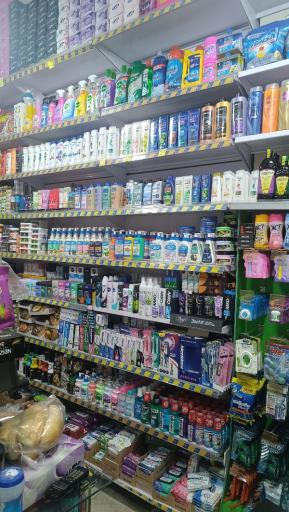 عکس هایپر مارکت زنجیره ای سورنا