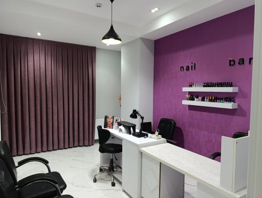 عکس سالن زیبایی شیفته