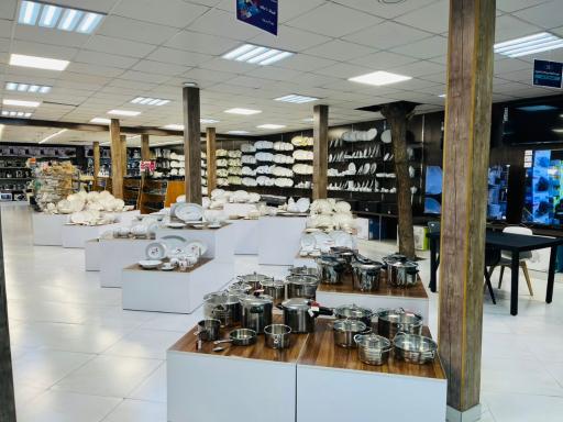 عکس شیراز زرین بازرگانی رسولی