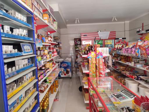 عکس سوپر مارکت یاسین