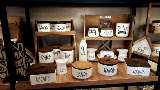 عکس رویال هوم