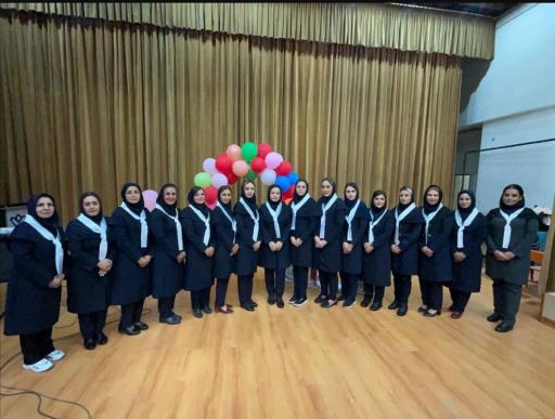 عکس دبستان دخترانه موفق