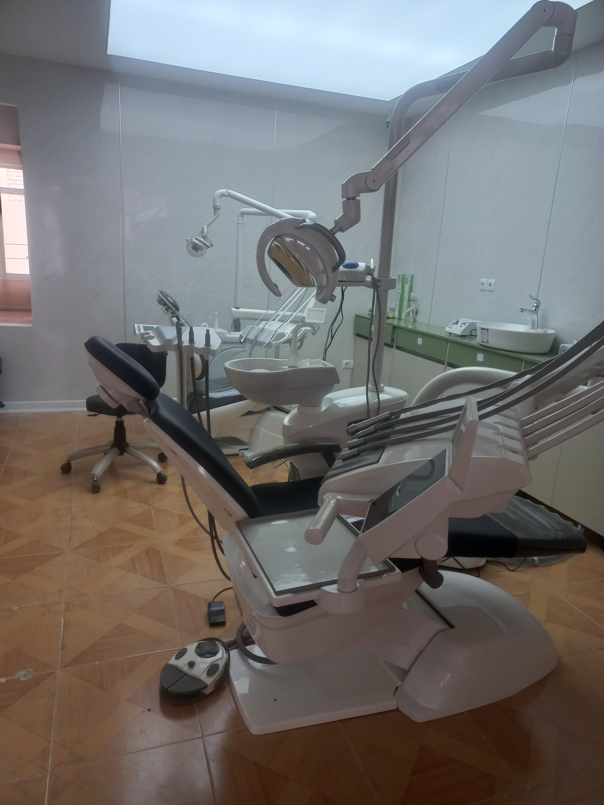 عکس درمانگاه و کلینیک دندانپزشکی تبسم