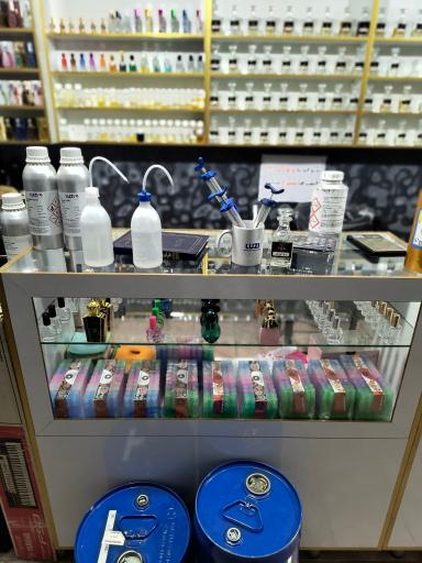 گالری عطر پلاتینیوم