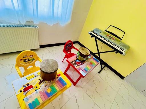 عکس آموزشگاه موسیقی رامند