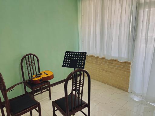 عکس آموزشگاه موسیقی رامند