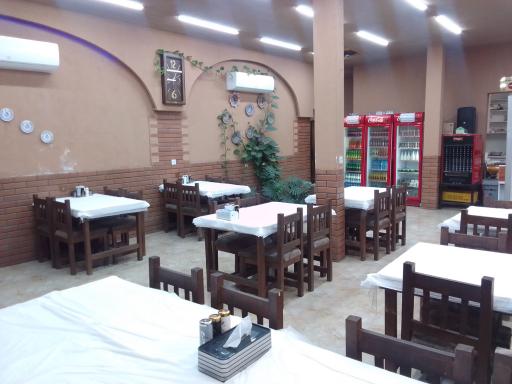 عکس کبابی ریحون 