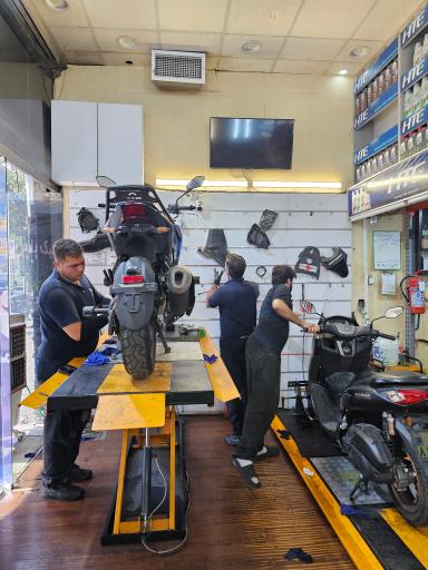 عکس خدمات پس از فروش نیرو موتور کد ۶۶۹ عالم