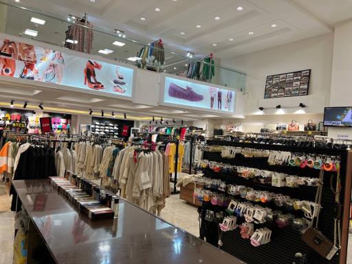 عکس فروشگاه پوشاک اسمر