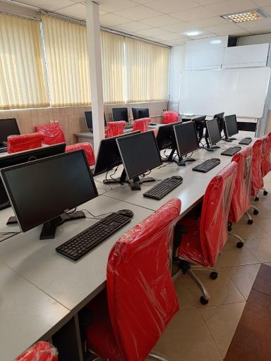 عکس خانه حسابداری کرج