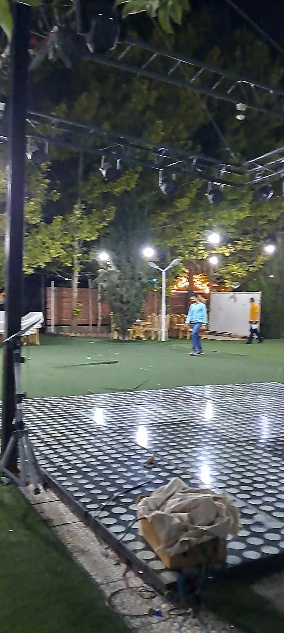 عکس باغ مجالس آناهید