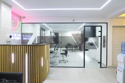 مطب دکتر آرمان حسنی