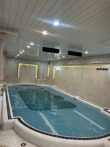 عکس استخر Vip خانوادگی تخت طاووس