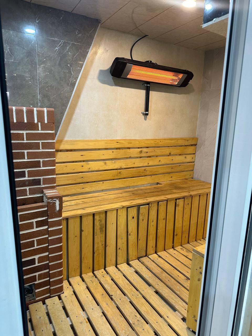 عکس استخر Vip خانوادگی تخت طاووس